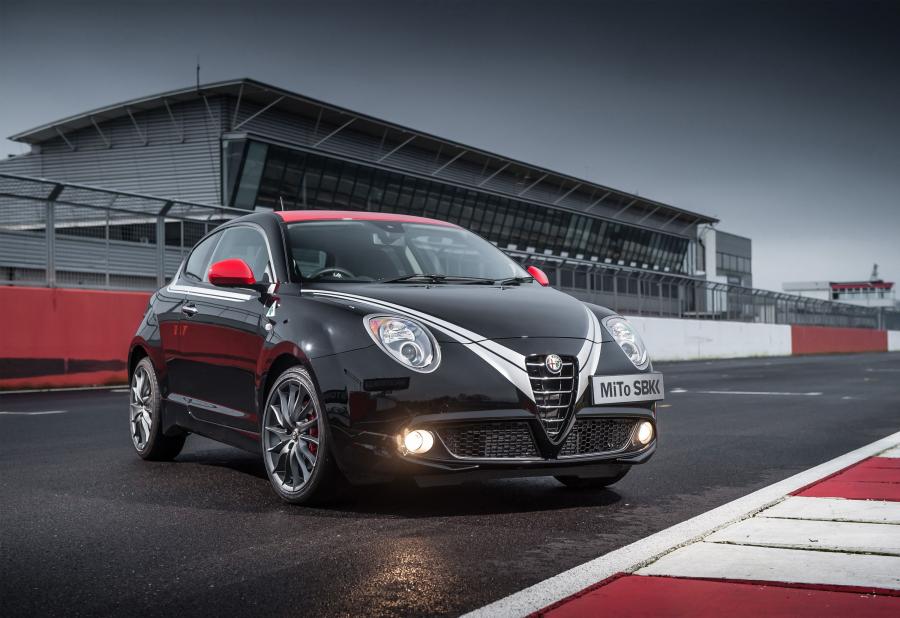  Alfa Romeo MiTo SBK Limited Edition (955) 2013 года  (UK) (фото 1 из 15)